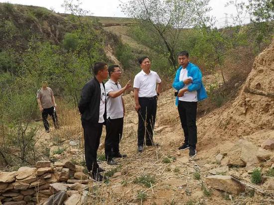 府谷县孤山镇有多少人口_府谷县府谷镇贵峁完小