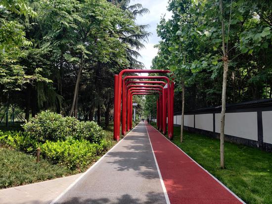 长安文苑路绿廊