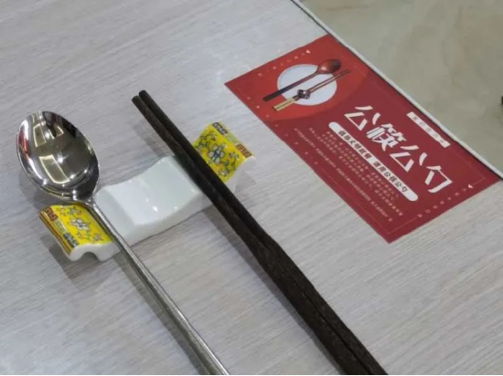 餐饮场所随处可见文明用餐提示语