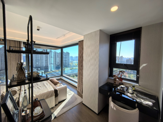 龙湖・江宸府实拍图，以实际交付为准