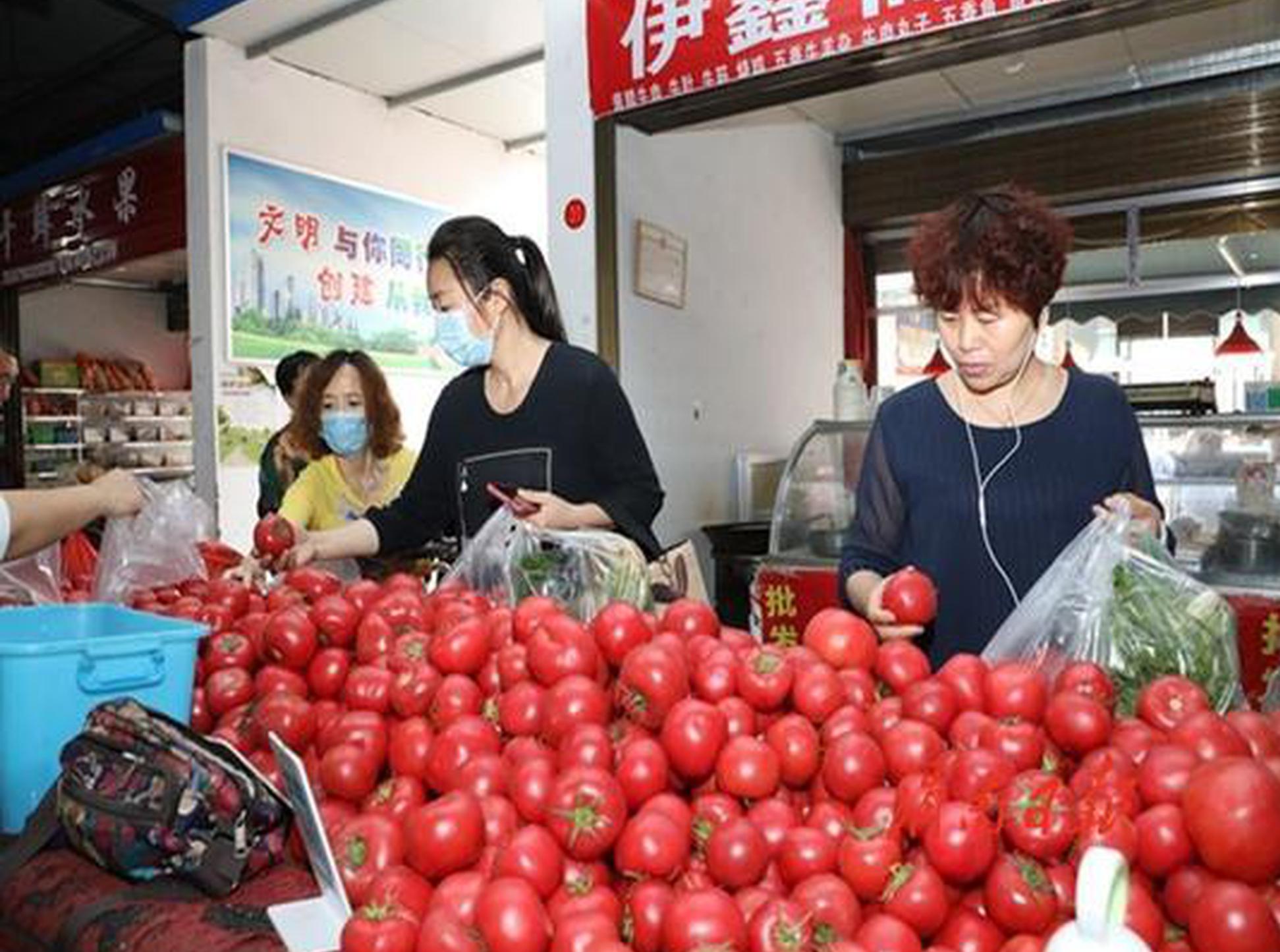 渭南市“六穩(wěn)”“六?！毕嚓P(guān)決策落地見效