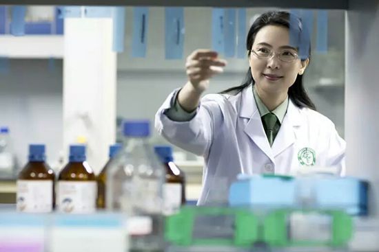 第四军医大学第二附属医院神经外科教授杨倩。