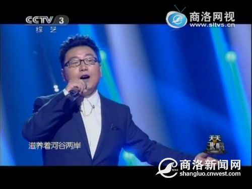 周澎为家乡创作的歌曲《神奇的古道》两度在央视三套综艺频道《天天把歌唱》栏目播出