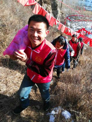 滄州義士為五臺(tái)山五百散住僧供養(yǎng)暖心紅包