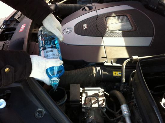 自己怎么换机油方便 8r-Y-fxpmpqp7732856.jpg