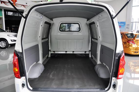 新能源面包车零元租用 只交押金租期1年_西安