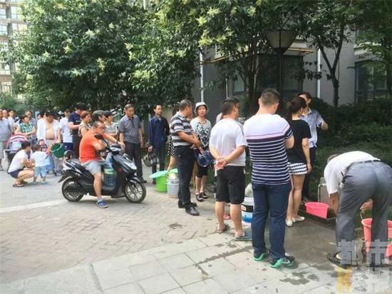 西安变电站爆炸事故 南郊多小区用水受影响