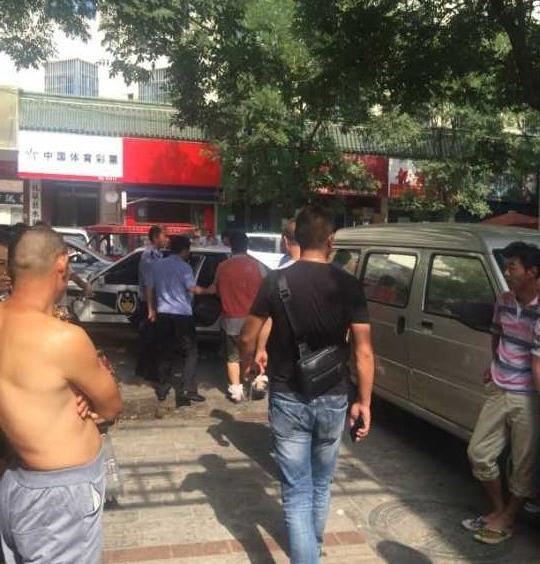 咸阳民警捣毁一个卖淫嫖娼窝点 当场抓获两人