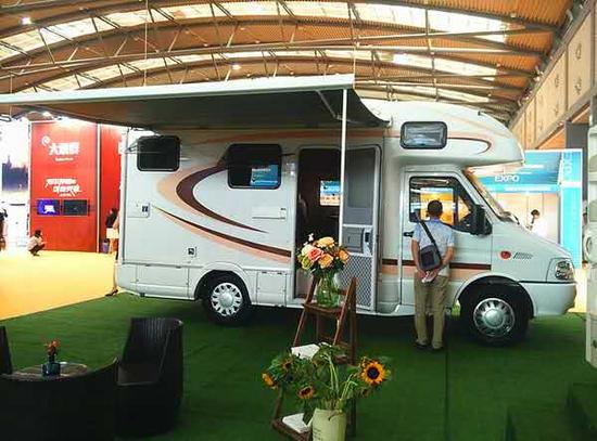 现代化交通工具给重走丝路一次高逼格的机会