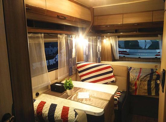 现代化交通工具给重走丝路一次高逼格的机会