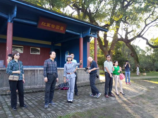 參觀葉坪紅軍檢閱臺