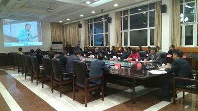 碑林區(qū)負(fù)責(zé)人集中收看當(dāng)晚《每日聚焦》