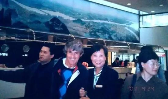 　　来访贵宾：原中国国家足球队教练米卢