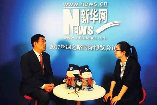 西安浐灞生態(tài)區(qū)黨工委書記楊六齊做客新華訪談