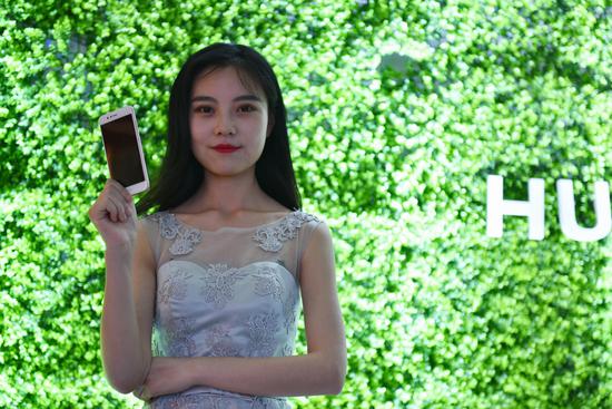高顏值自拍神器 新一代 nova 系列
