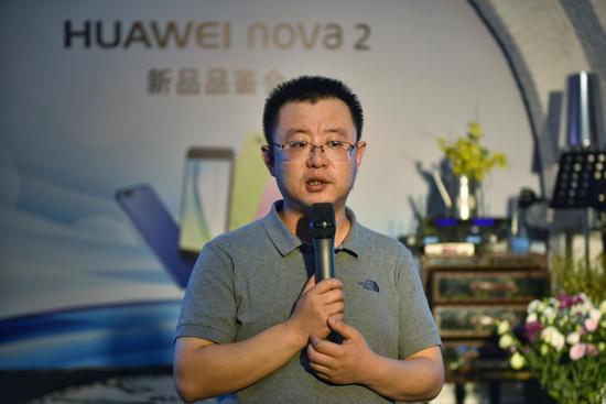 HUAWEI nova2与nova 2 Plus在西安东郊老钢厂苏酶咖啡正式发布