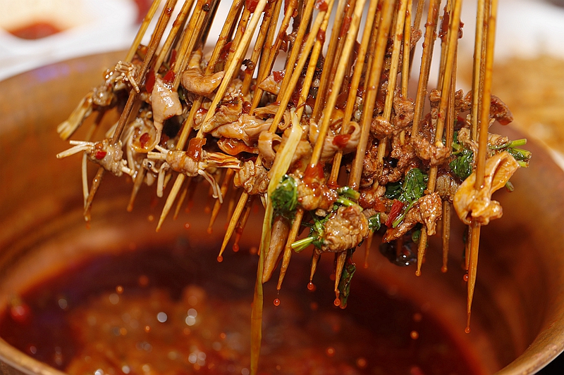 十三不靠成都卤水牛油串串火锅