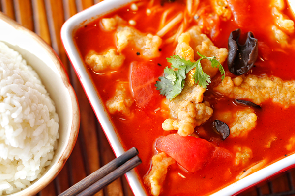 这家创意菜坐拥曲江最美的夕阳