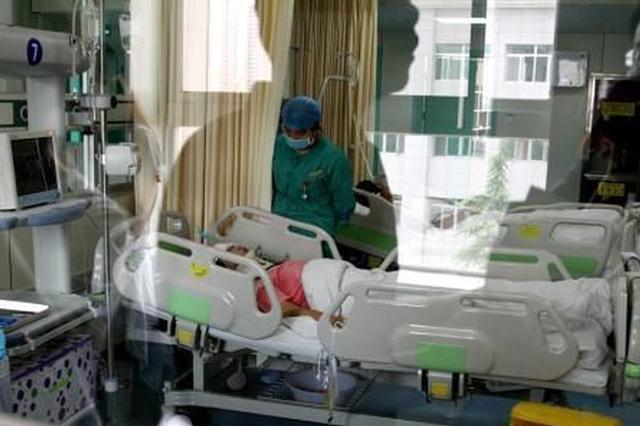 西汉高速事故伤者讲述惊魂时刻 后排座椅都挤向前面