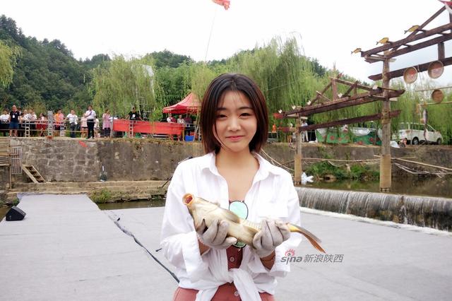 中国华阳首届秦岭河谷闹鱼节圆满闭幕