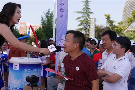 陕西大秦之水足球队在渭南体育中心1:0战胜宁