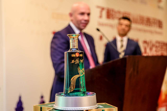 酒香也怕巷子深,不出国门,不知老外竟也爱喝西