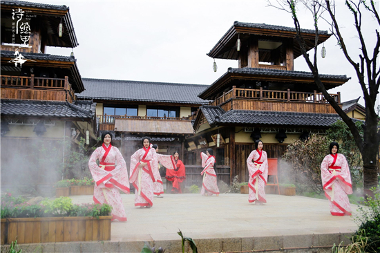 9月27日,全国首个诗经小镇亮相西咸新区沣东