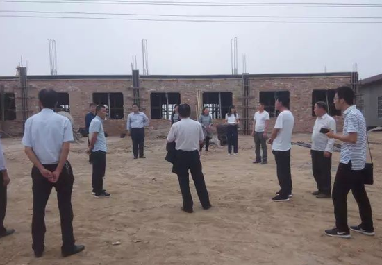 阎良区召开农村片区化中心社区建设观摩推进会