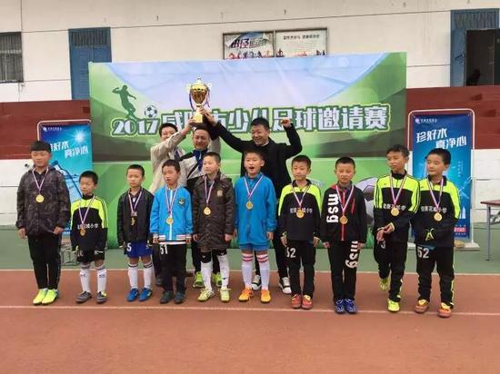 西安银行杯咸阳市少儿足球赛圆满落幕!