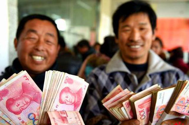 汉中多名农民去年给黎坪景区干活 工资却至今还没发