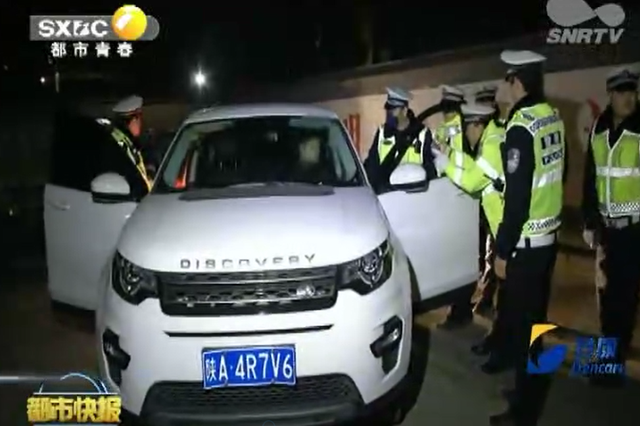 路虎越野车司机强行冲卡 被截停后竟涉嫌醉驾