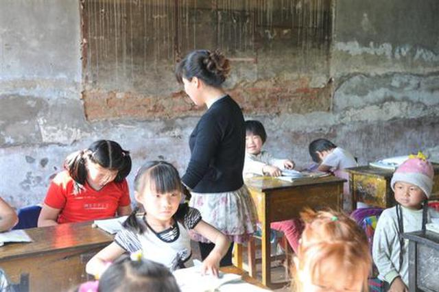 初中辍学弟弟未来出路 学历差距对恋爱影响