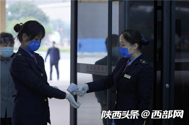 强化疫情防控措施 陕西铁路多措并举筑牢旅客出行安全防线