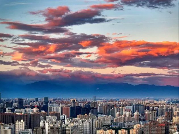 西安天空現絢麗美景