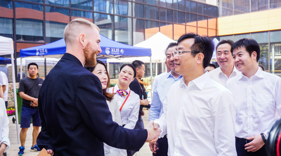 西安高科董事长_西安高科建材大厦(3)