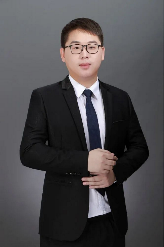 边旭,优艾智合机器人创始人、CTO