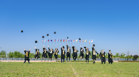 西安梁家滩学校2022届高中毕业生