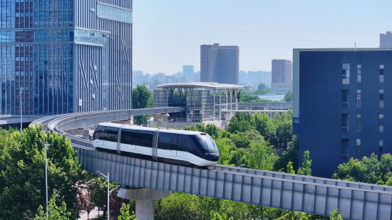 （高新云巴实景图）