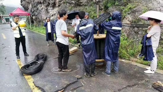 商洛移动奋战一线抗洪抢险保通信