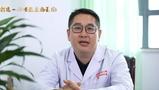 北京大学第三医院普外科驻延专家——邴运韬