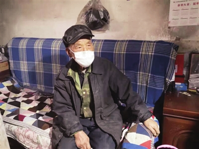 李艾虎为抗疫捐款