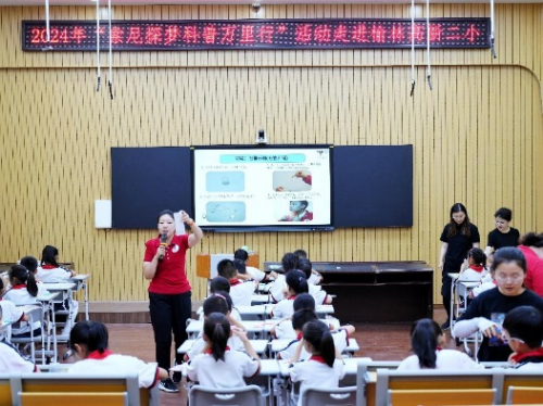 高新二小探梦科学课-吸管乐器