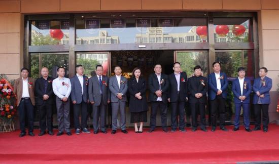 中房联合集团董事长_中京集团董事长孙永德(3)