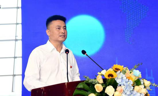 图 长安航空董事长张久华致辞
