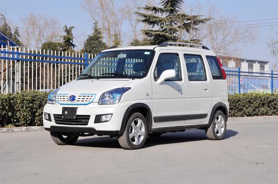 不惧限行 新能源北斗星X5E西安隆重交车_新浪