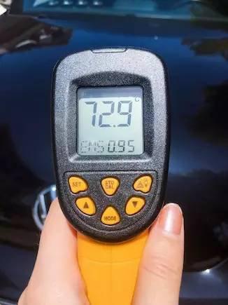 阴凉处温度:23.8 ℃
