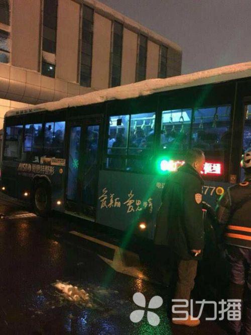 372条公交线路正常营运。