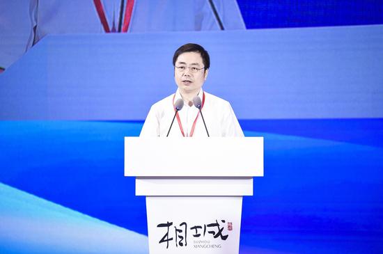 四川省人民政府办公厅副主任胥云致辞