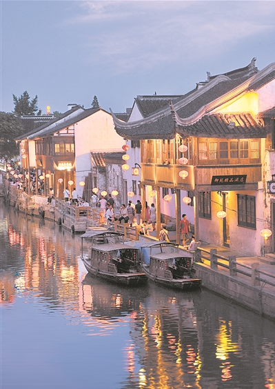 下塘过街楼夜