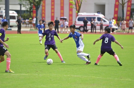 足协第十九届贝贝杯青少年12岁男子足球赛开